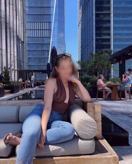 Leyla, 31