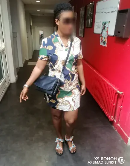 Michelle, 32