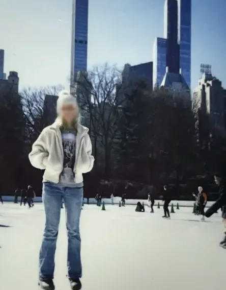 Outi, 19